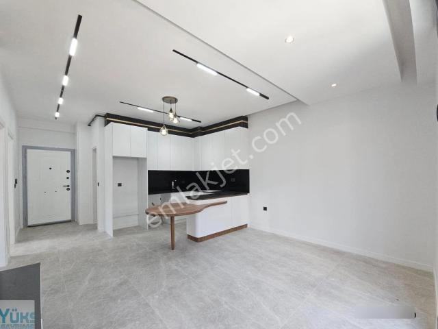 Denizli Bereketler De 2+1 100 M2 Havuzlu Konsept Lüks Fırsat Satılık Daireler
