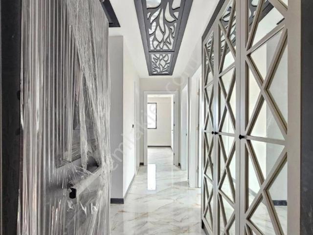 Denizli Bereketler De Satılık 3+1 130 M2 Lüks Fırsat Daire
