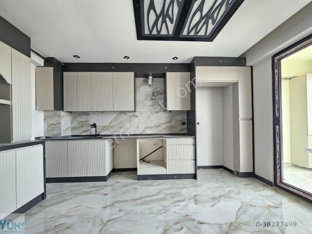 Denizli Bereketler Mahallesinde 3+1 130 M2 Arakat Satılık Daireler
