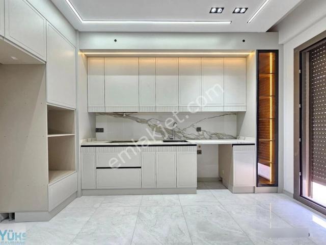 Denizli Şemikler De 2+1 125 M2 Cadde Üstünde Panjurlu Lüks Satılık Daireler