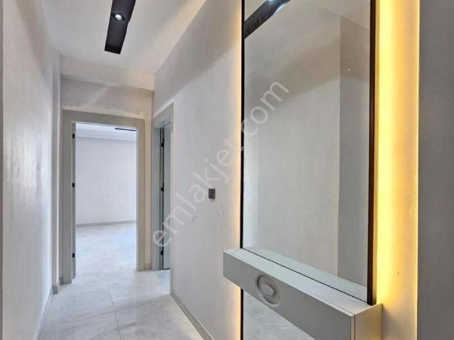 Denizli Şemikler De 2+1 120 M2 Naz Bayrak Yakını Sıfır Lüks Daireler