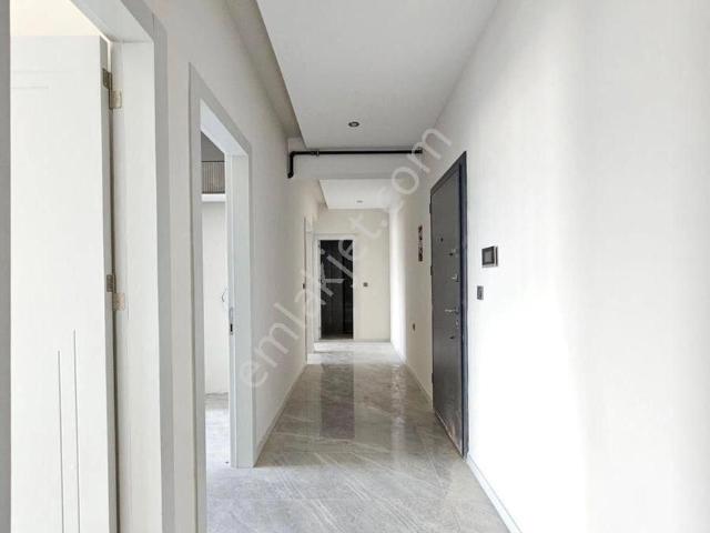 Denizli Şemikler De 2+1 120 M2 Site Konseptinde Önü Kopmle Açık Sıfır Fırsat Daireler