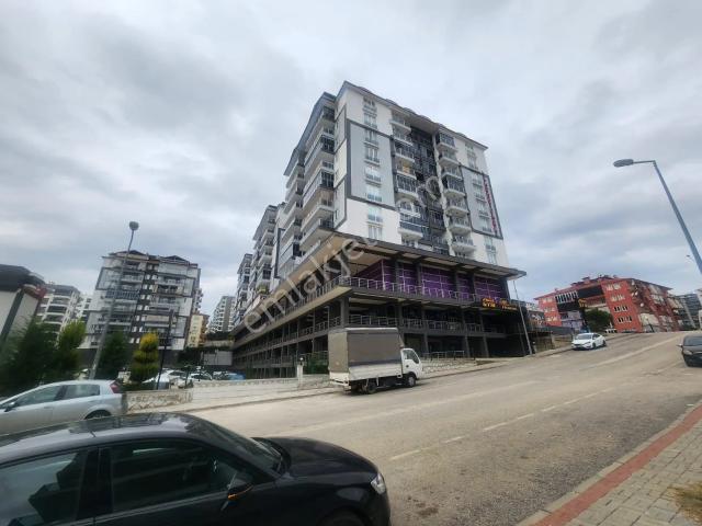 Denizli Şemikler Mahallesi Satılık 3+1 Geniş Balkonlu Daire