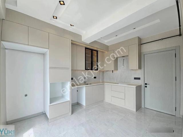 Denizli Şemikler Mahallesinde 2+1 120 M2 Ebeveyn Banyolu Lüks Satılık Daireler