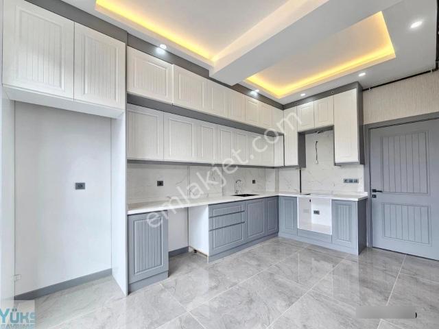 Denizli Şemikler Mahallesinde 2+1 120 M2 Lüks İşçilikte Satılık Daireler