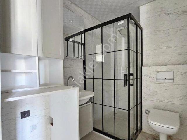 Denizli Şemikler Mahallesinde 2+1 120 M2 Önü Açık Lüks Satılık Daireler