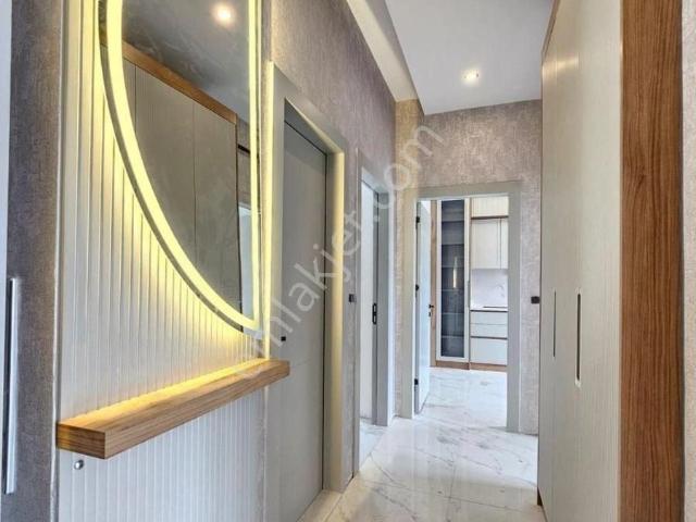 Denizli Şemikler Naz Bayrakta 120 M2 2+1 Sıfır Lüks Kat Seçenekli Daireler