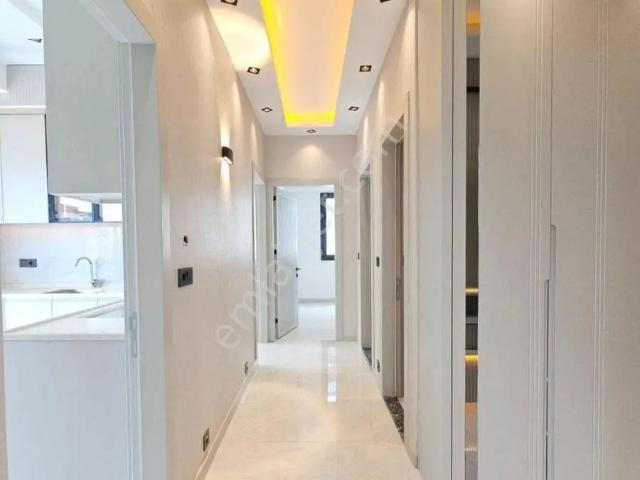 Denizli Şemikler'de 2+1 120 M2 Ebeveyn Banyolu Lüks Fırsat Daireler