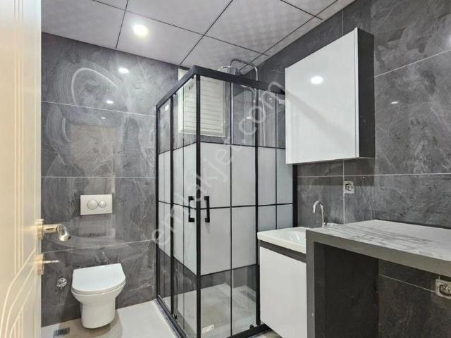 Denizli Gümüşçay Mahallesinde 2+1 120 M2 Merkezi Lokasyonda Lüks Satılık Daire