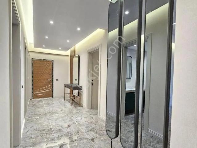 Denizli Göveçlik Te 3+1 180 M2 Havuzlu Panjurlu Giyinme Odalı Premium Satılık Son Fırsat Daireler