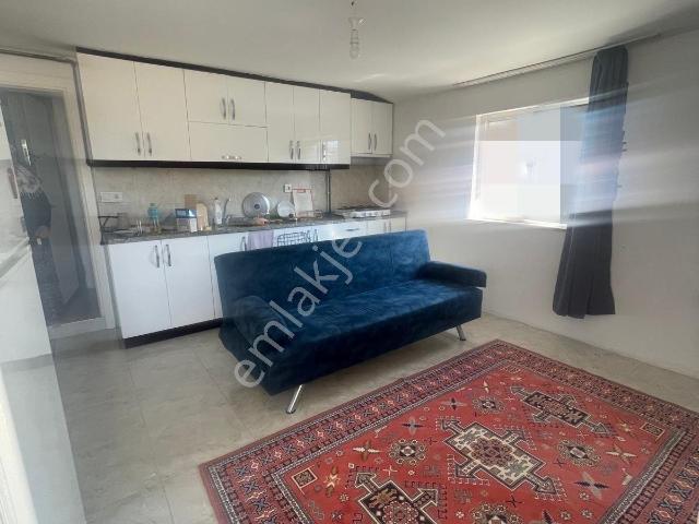 Denizli Kınıklı Mahallesinde Geniş 1+1 Kiralık Apart