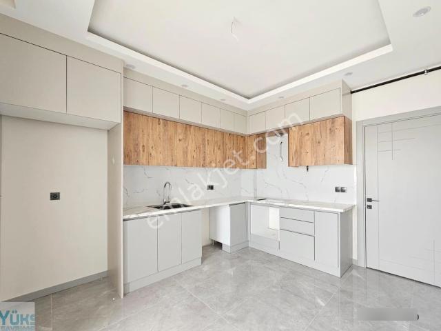 Denizli Karahasanlı Mahallesinde 2+1 120 M2 Havuz Konseptli Satılık Fırsat Daireler
