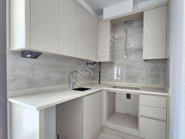 Denizli Selçukbey Mahallesinde 2+1 Önü Yeşil Alan Satılık Daire