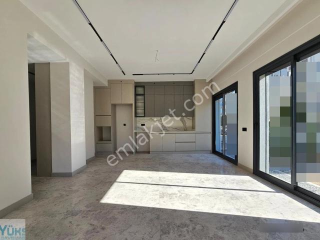 Denizli Servergazi De Satılık 2+1 100 M2 Özel Bahçeli Kendine Ait Otoparklı Lüks Daire