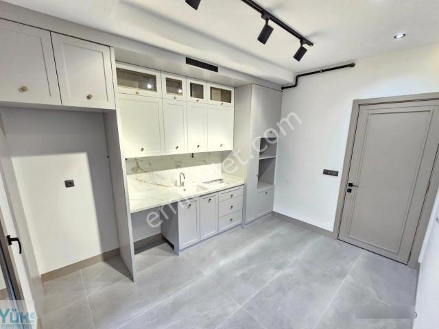 Denizli Yenişafak Ta 2+1 120 M2 Cadde Üzerinde Panjurlu Lüks Satılık Daireler