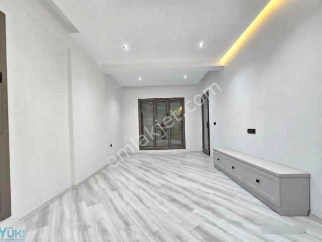 Denizli Yenişafak Ta 2+1 120 M2 Panjurlu Cadde Üstünde Satılık Lüks Daireler