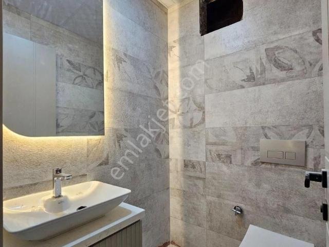 Denizli Yenişafak Ta 3+1 170 M2 Havuzlu Site İçinde Lüks Satılık Daireler