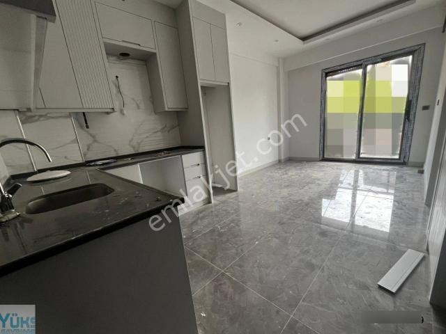 Denizli Zeytinköy De Öğretmenevi Mevkii Sıfır 1+1 Lüx Apart