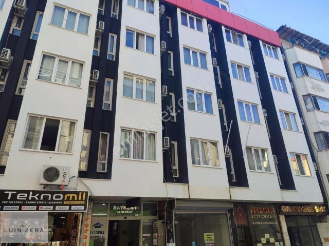 Denizli'nin Merkezinde Çınar'da Bayramyeri Yürüme Mesafesinde.