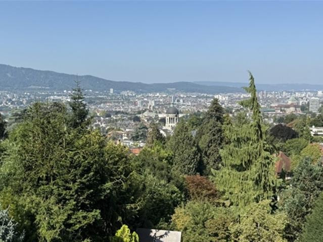 Denkmalgeschützter Architekturschatz an exklusiver Lage am Zürichberg