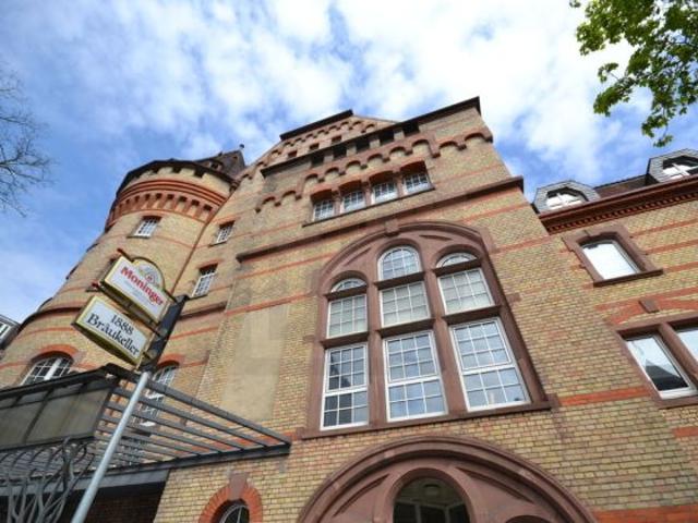 Denkmalgeschütztes Büro/Praxis mit Potenzial