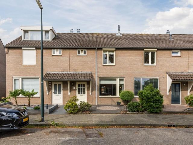 Dennelaar, Veghel