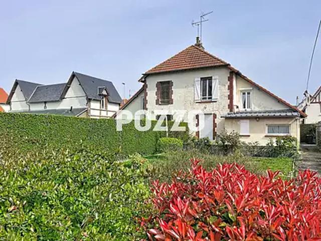 Deauville 14800 Achat / Vente maison 4 pièces t4 au dernier étage