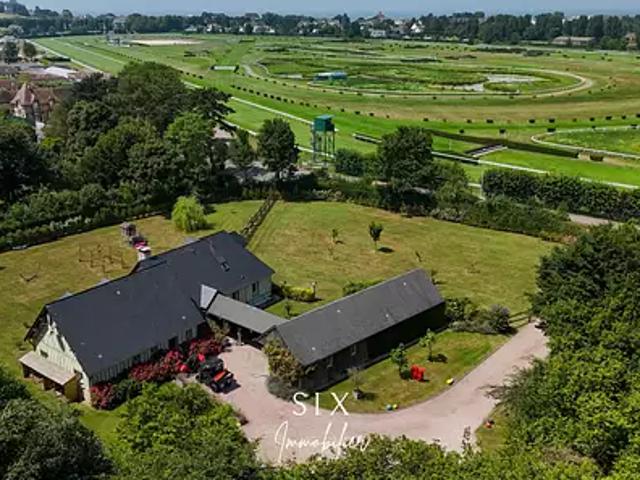 Deauville 14800 Achat / Vente maison 6 pièces t6 terrasse parking