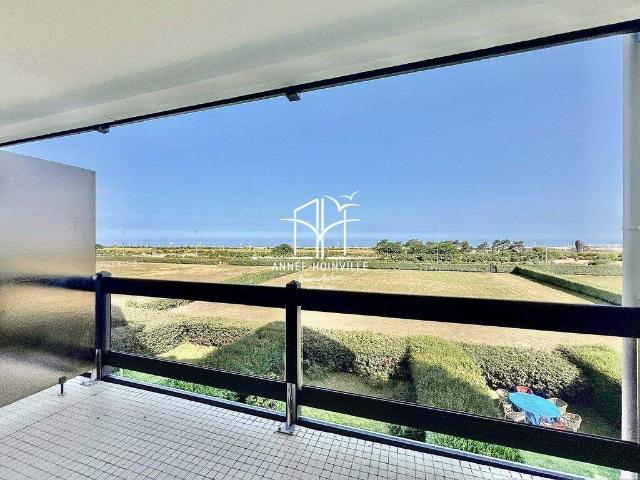 DEAUVILLE VUE MER