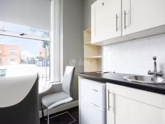 Deal! Apartment 5, 603 North Circular Road, North Circular Roa.