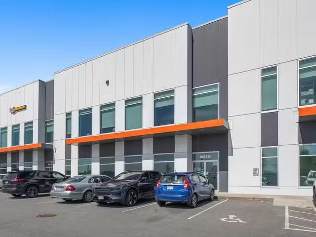 Cheap Industrial for lease in Abbotsford, Abbotsford, 125 2188.