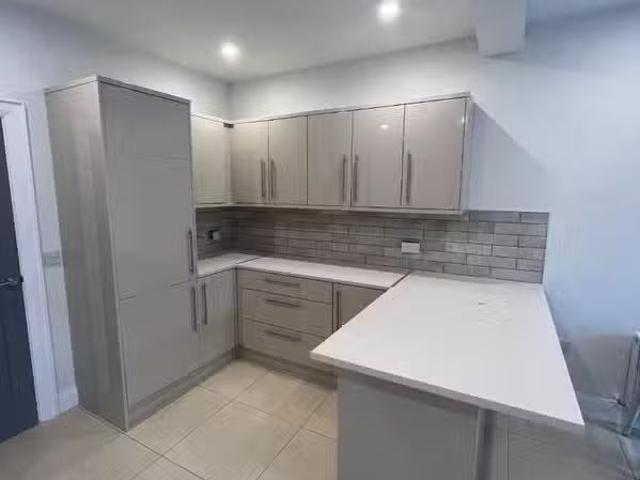 Rental! Unit 2, 162 Ormeau Road