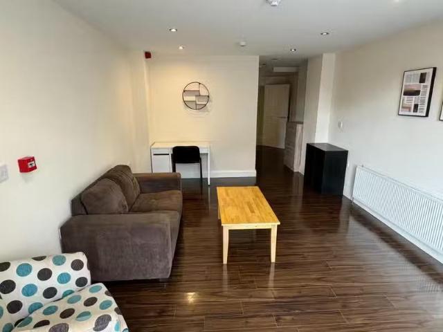 Cozy 143 Stranmillis Road