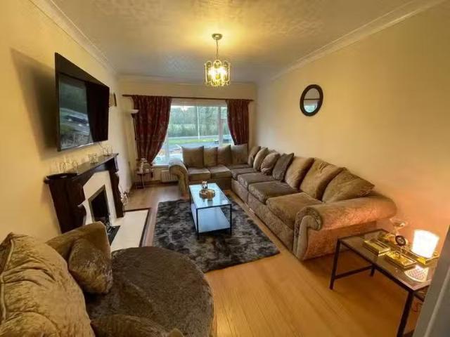 For Rent! 1055 Upper Newtownards Road