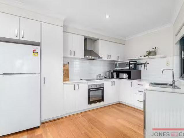 For Rent! 13/13 Wilson Street, Bassendean, WA 6054