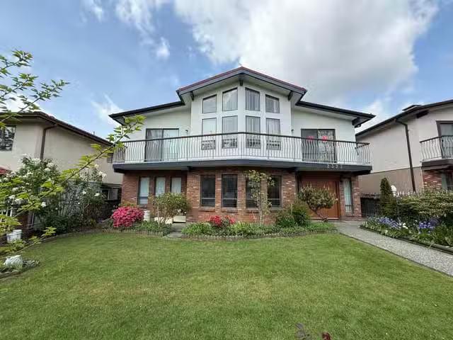 Deal! 1 BA House for rent in Vancouver, Vancouver East, 2 Bed.