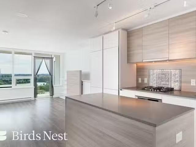Deal! 1 BR Apartment for rent in New Westminster, New Westmins.