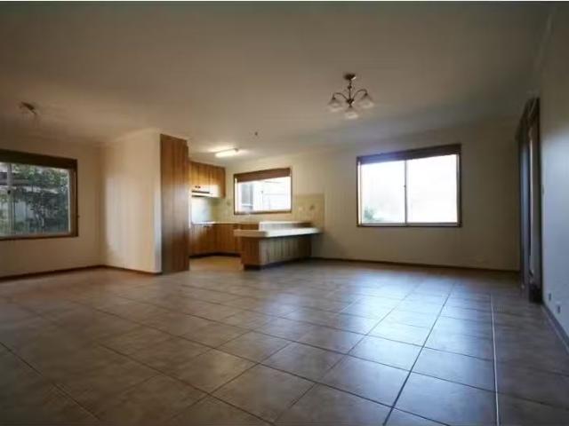 Rental! 23 Rusten Street, KARABAR House for rent Listed by Ra.
