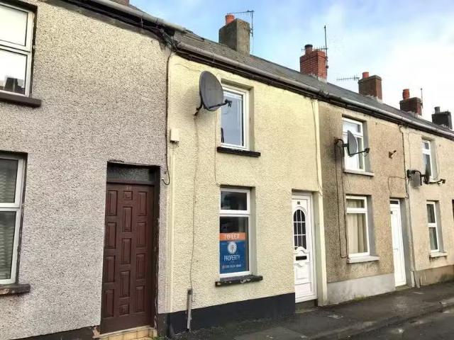 Cozy 2 BR 32 Lower Waterloo Road