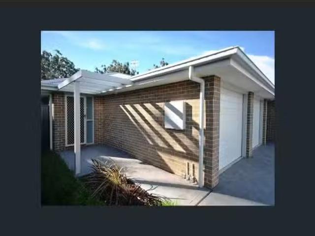Just in! 2 BR 7a Peacehaven Way, Susinteraction Inlet Townhous.