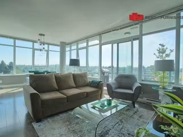 Deal! 2 BR Apartment for rent in Vancouver, Vancouver East, 27.