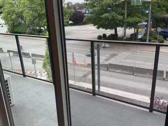 Deal! 2 BR Apartment for rent in Vancouver, North Vancouver, 2.