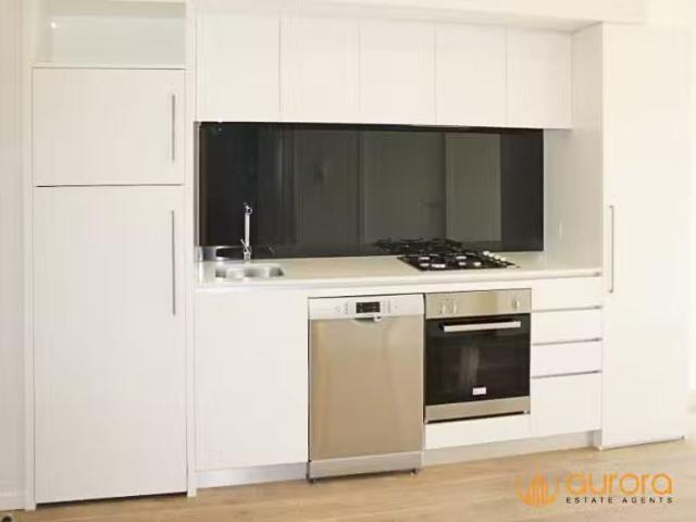 Deal! 410/525 Rathdowne Street, Carlton VIC 3053
