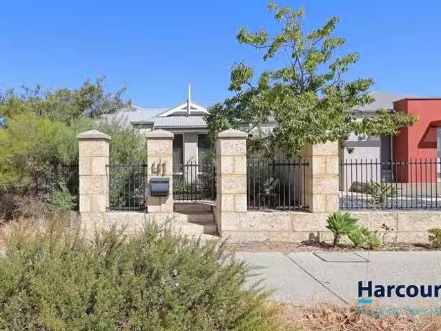 Cheap 41 Camden Boulevard, Aubin Grove, WA 6164
