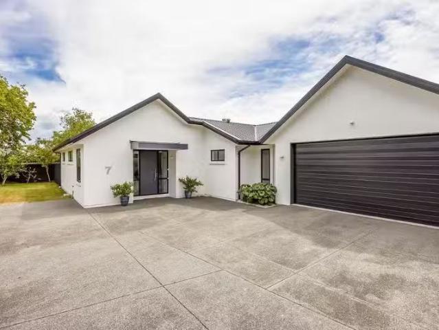 New 5 BR 7 Wedgewood Avenue, Cashmere, NZ 8022 House for Rent