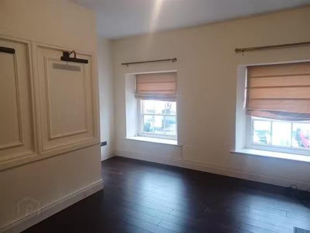 Just in! 8 Bridge Street