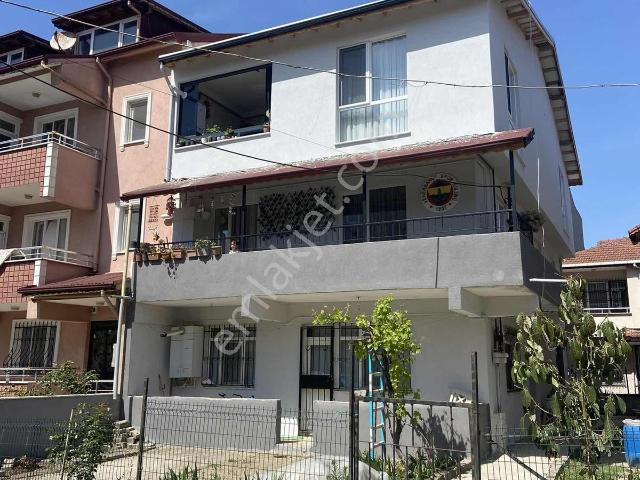 Deallife'dan İstasyon'da Komple Satılık Bina