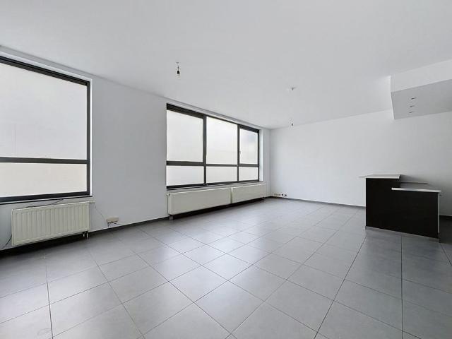 Deanery: Spacious ground floor apartment + terrace
