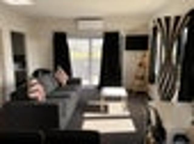 Deanwell, 2 bedrooms, $650 pw