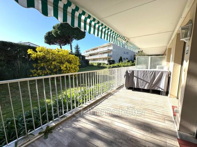 Début du cap/ Ermitage superbe deux pièces de quasi 50m2 avec